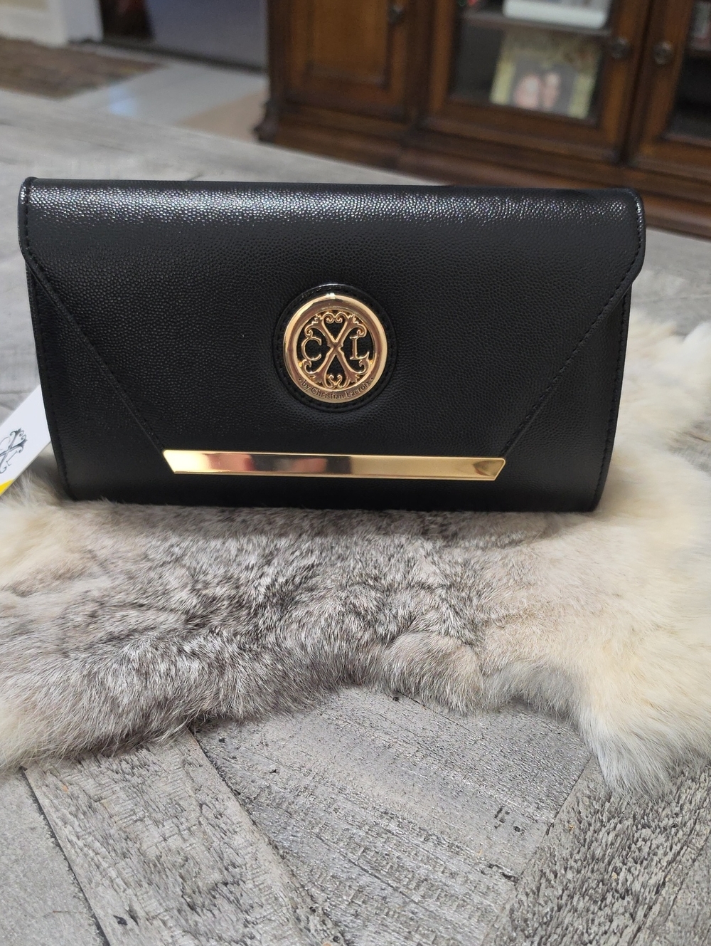 NWT CXL By Christian Lacroix Glam Caviar Clutch With Detachable Chain